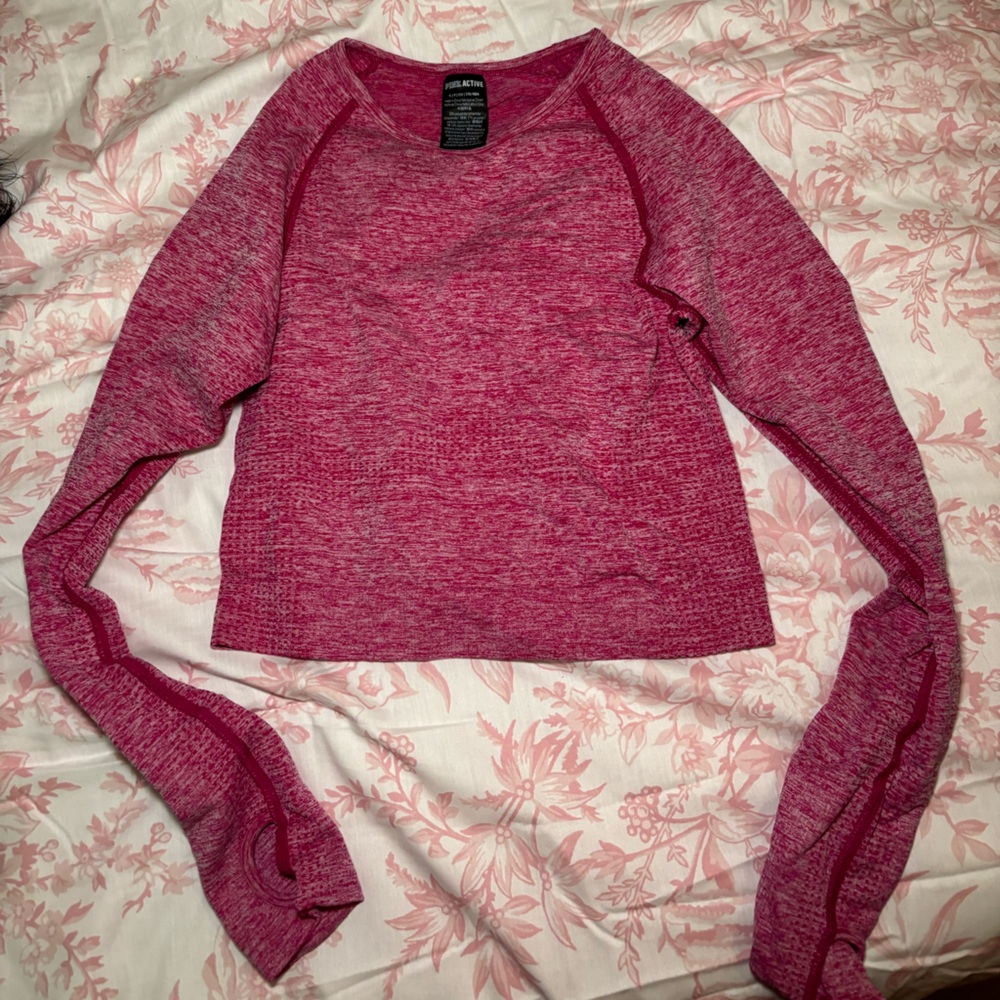 pink long sleeve workout top